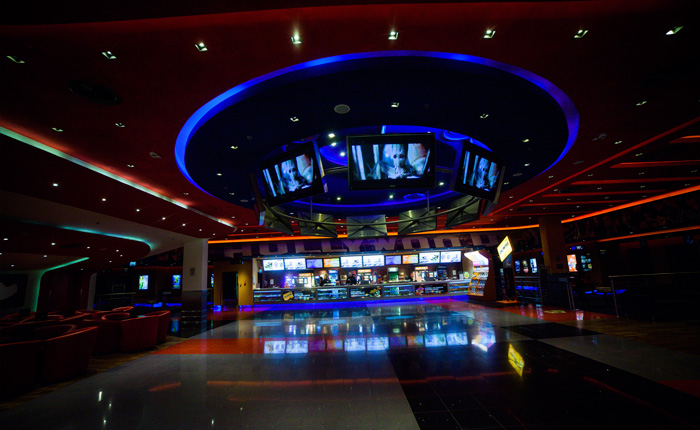 Kino Cinema City Toruń Plaza składa się z 8 klimatyzowanych sal, które pomieszczą jednocześnie ponad 1 300 widzów. Wszystkie wyposażone są w innowacyjne technologie projekcji filmów, wysokiej klasy systemy dźwiękowe i wygodne fotele kinowe.